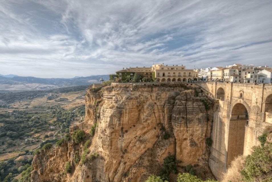 Private Tour From Sevilla to Granada Stopping in Ronda - Pricing and Duration