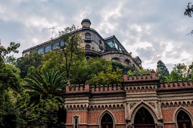 Private Walking Tour Anthropology Museum & Chapultepec Castle - Cancellation Policy and Refunds