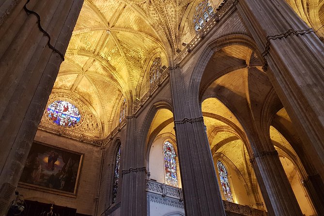 Seville Cathedral Tour Including Tickets and Skip the Line Entry - Tour Highlights