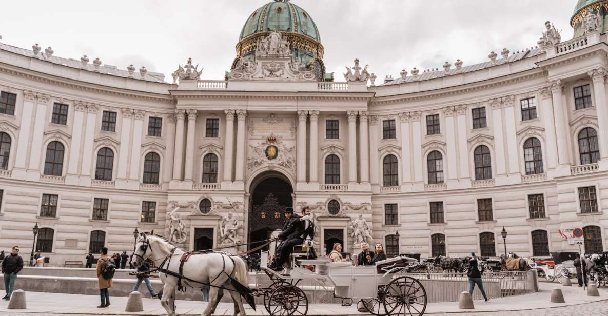 Vienna: Culinary Horse-Drawn Carriage Experience - Experience Highlights