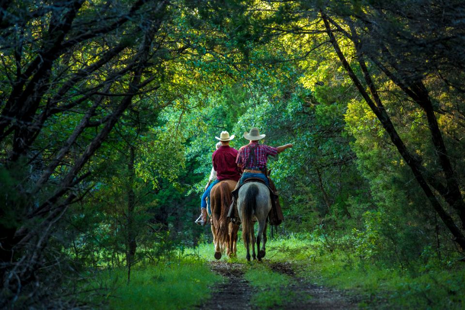 Waco: Sunset Horseback Ride With Campfire, Smores, & Games - Whats Included