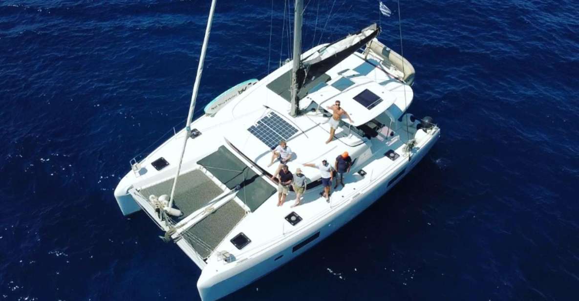 3-Day Crewed Charter the Relaxing- Lagoon 42 Catamaran - Key Points