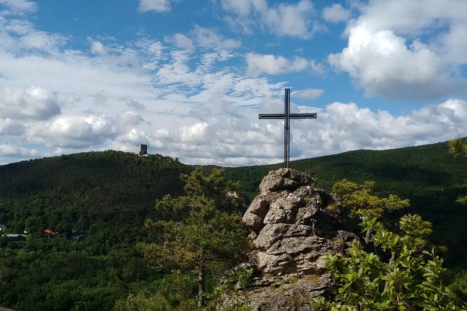 2-Hour Private Hiking Tour Helenental Castles Hike From Vienna - Cancellation Policy