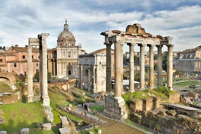 3-Hour Guided Tour: Women in Ancient Rome With Colosseum Forum & Palatine Hill - Expert Guides