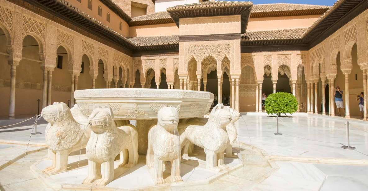 Alhambra and Albaicín Full-Day Private Tour From Seville - Itinerary