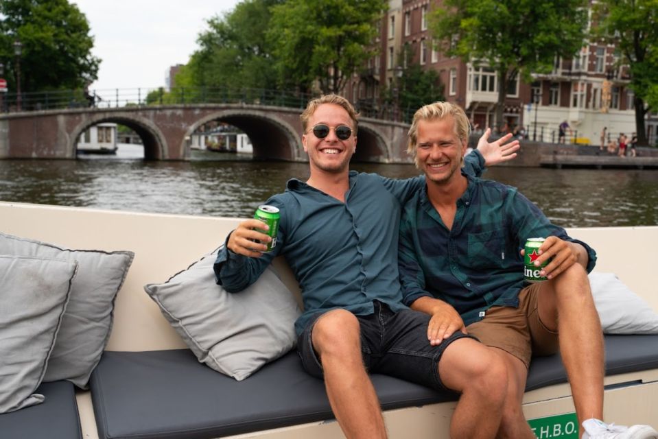 Amsterdam: Red-Light District Pub Crawl and Booze Boat Tour - Review Summary