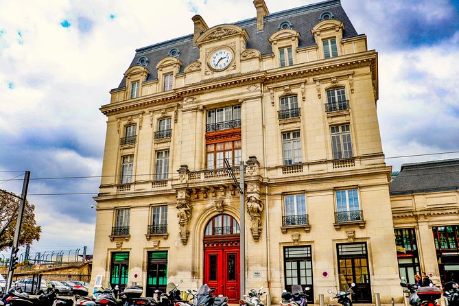 Architectural Bordeaux: Private Tour With a Local Expert - Questions