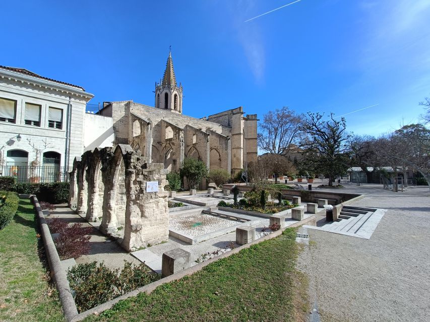 Avignon : Half-Day Walking Tour With Private Guide - Inclusions