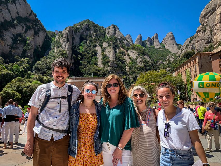 Barcelona: Montserrat Private Trip With Cable Car and Lunch - Itinerary