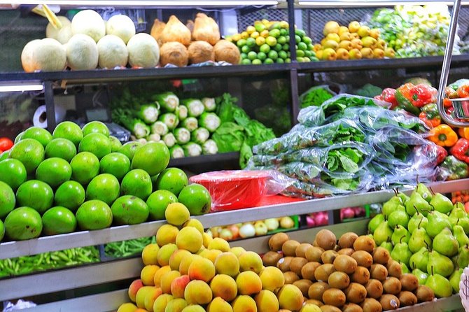 Bike Tour in Bogota Historical Sites and Fruit Market - Fruit Market Tastings