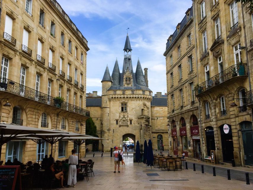 Bordeaux: Tour With Private Guide - Provider and Tour Highlights