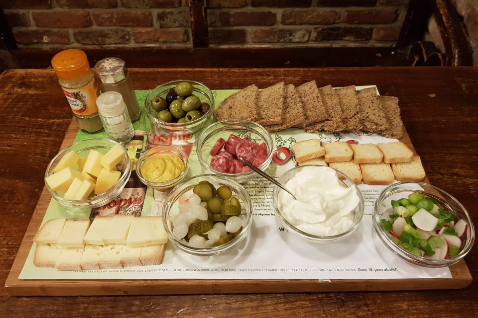 Brussels: Beer Tasting Tour With 7 Beers and Snacks - Beer Selection and Snack Pairings