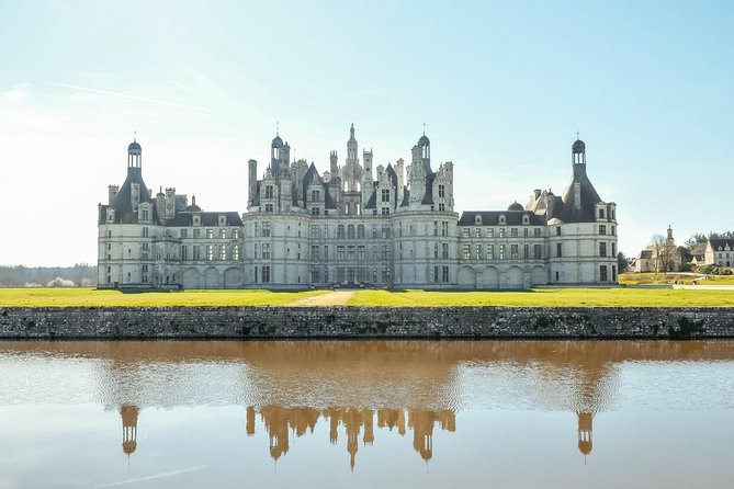 City Escape: Loire Valley Private Day Trip - Traveler Experience Insights