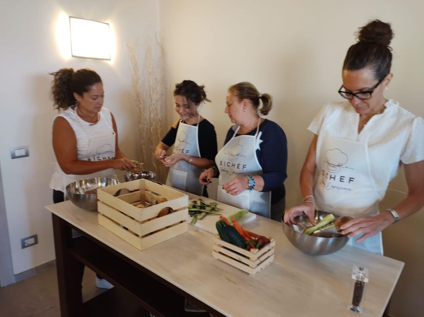 Cooking Experience in Chianti With Visit of San Gimignano - Itinerary