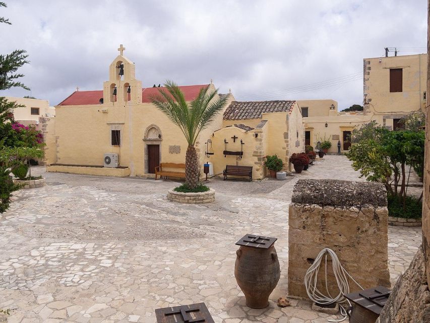 Crete: Easter Monasteries and Churches Tour - Lunch Locations