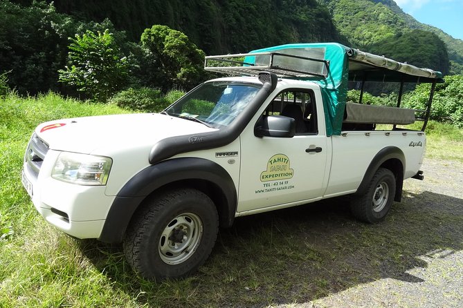 Crossing Over Tahiti Island Safari 4x4 - Guides Expertise and Insights
