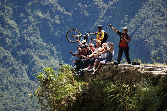 Death Road, Bolivia: Mountain Bike Tour on the Worlds Most Dangerous Road - Traveler Reviews and Highlights