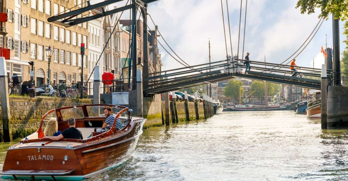 Dordrecht: City Walking Tour With Boat Ride - Booking Information
