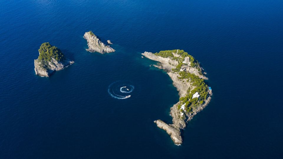 From Sorrento: Positano & Amalfi Private Cruise - Live Tour Guide