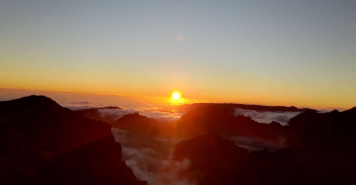 Funchal: Pico Do Arieiro Sunset Tour With Sushi and Drinks - Experience