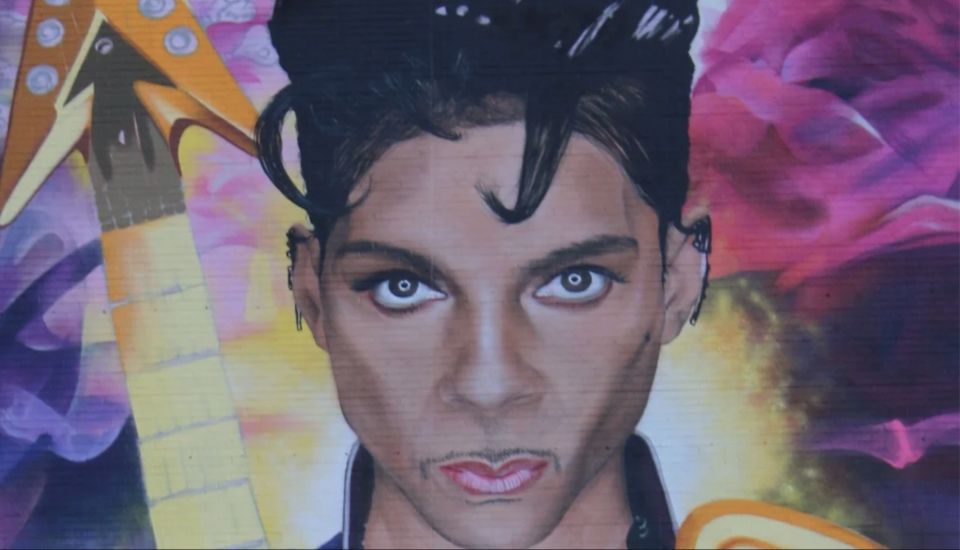 In the Footsteps of Prince: A Self-Guided Audio Tour - Tour Experience