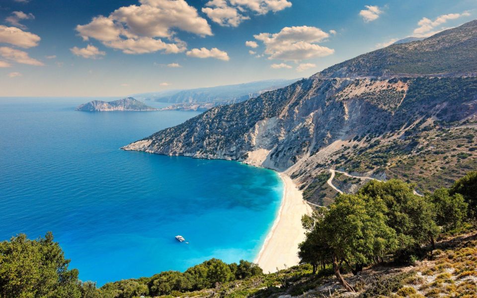 Kefalonia: Island Highlights Bus and Boat Tour With Lunch - Tour Experience