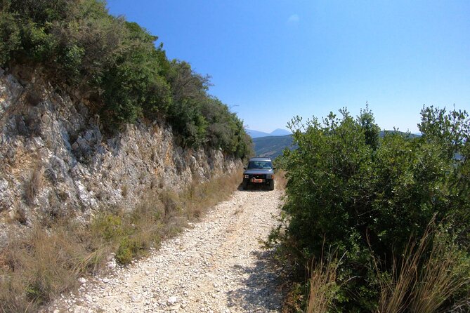 Lefkada Full-Day Private 4WD Tour With Lunch - Vehicle and Guide Information