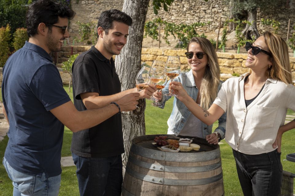 Lisbon: Winery Experience With 4WD Tour and Wine Tasting - Itinerary