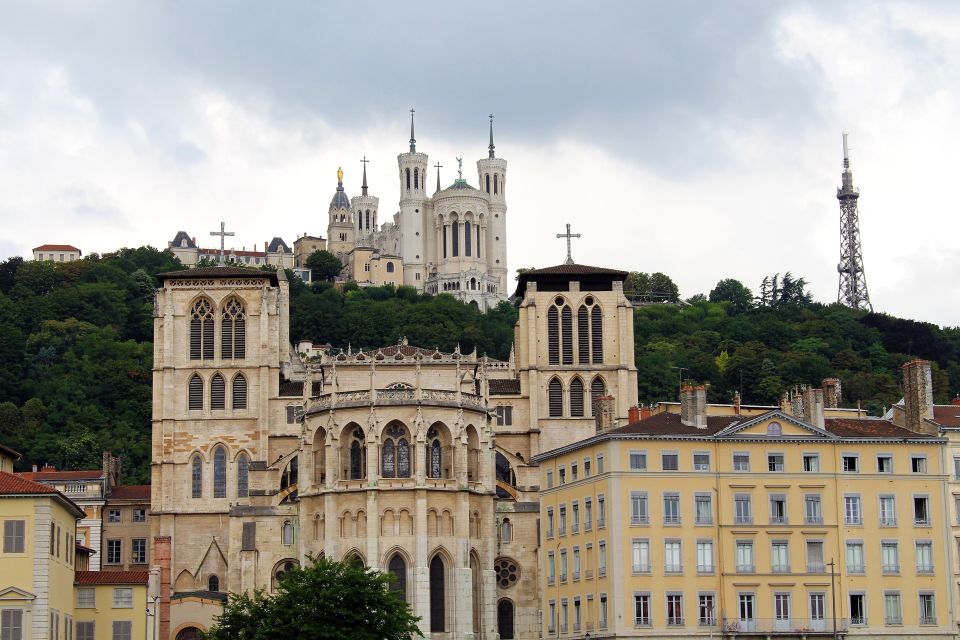 Lyon: Private Historic Guided Walking Tour - Full Description