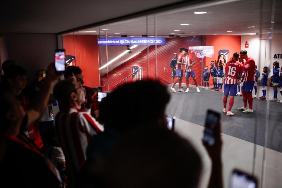 Madrid: Atlético De Madrid Tunnel Experience + Match Ticket - Inclusions