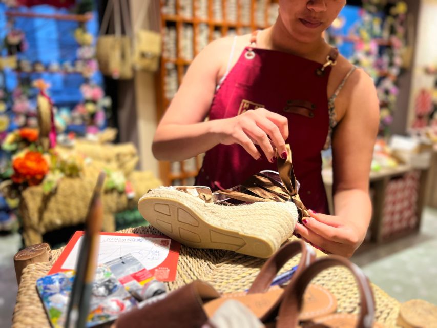 Make Authentic Espadrilles Shoes in Marbella - Experience Description