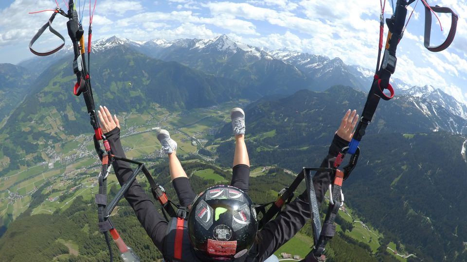 Mayrhofen: Paragliding Megaflight - Activity Highlights