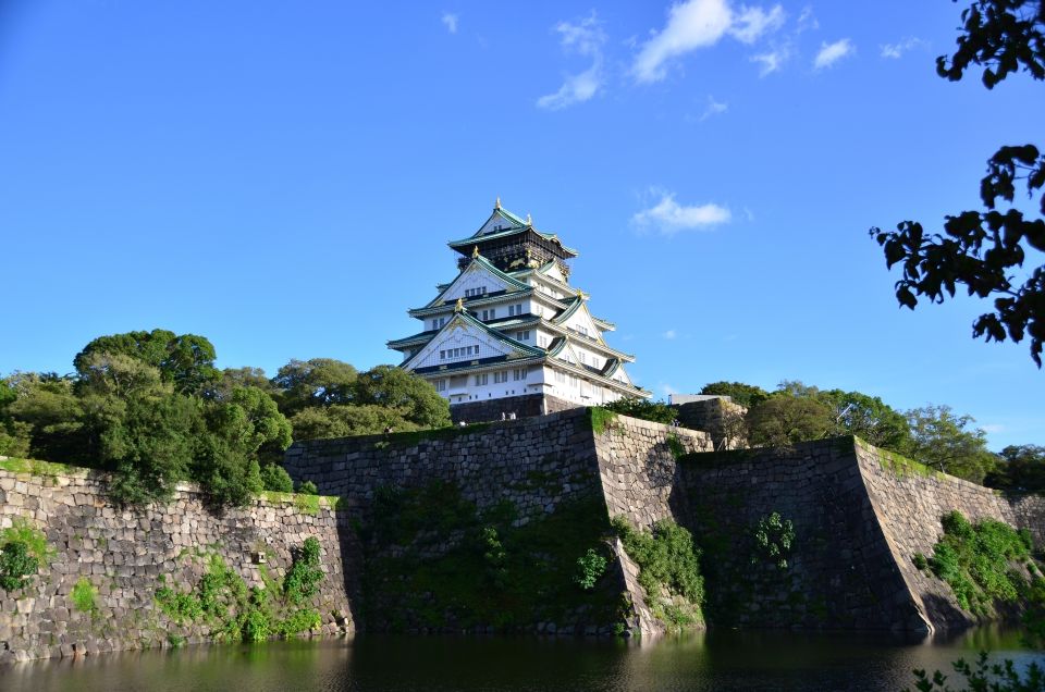 Osaka: Main Sights and Hidden Spots Guided Walking Tour - Detailed Itinerary of the Tour