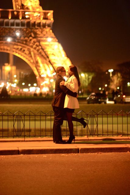 Paris: Romantic Limousine Tour - Itinerary Highlights