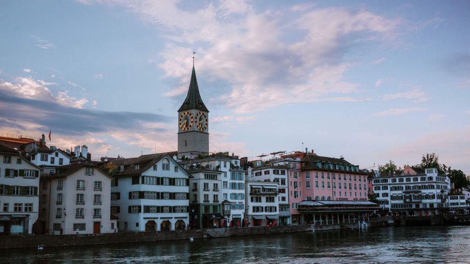 Private Zurich Tour - Tour Guide Commentary Options