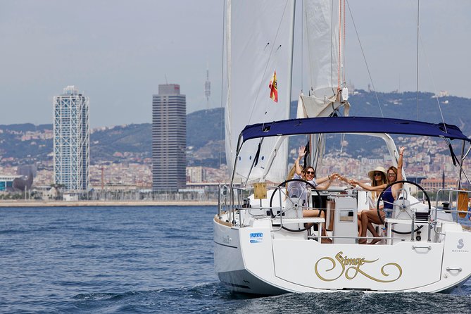 Refreshing 1-Hour Sailing Tour in Barcelona With Open Bar&Snacks - Meeting Point Details