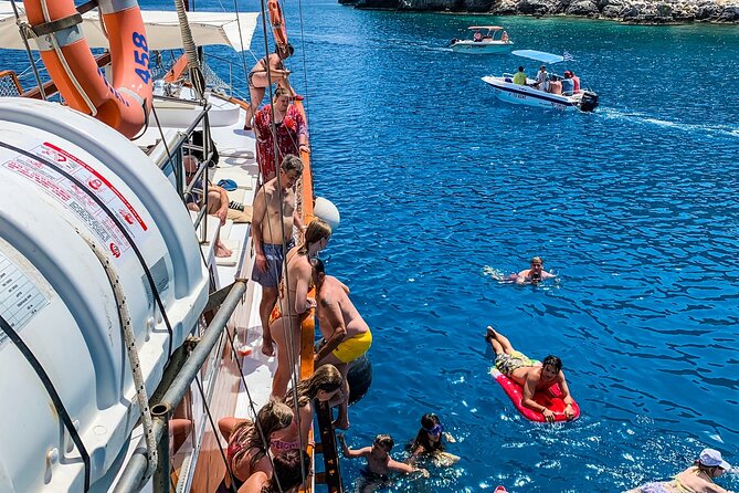 Rhodes Day Cruise (With Lunch, Snacks & Unlimited Drinks) 6Hours - Dining Experience