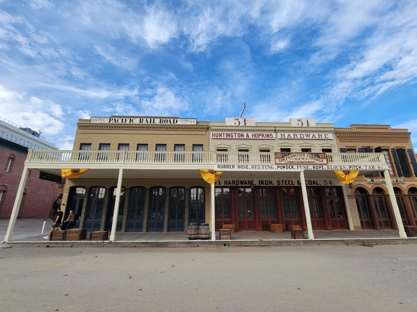 Sacramento: Gold Rush & Ghosts SmartPhone App Walking Tour - Tour Highlights