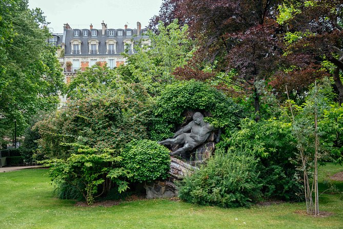 Sainte Chapelle and Central Paris Private Tour - Booking and Cancellation Policy