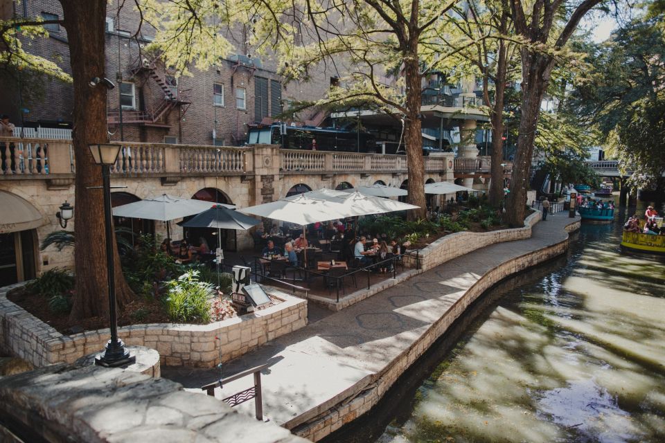 San Antonio Small Group Riverwalk Food Walking Tour - Meeting Point