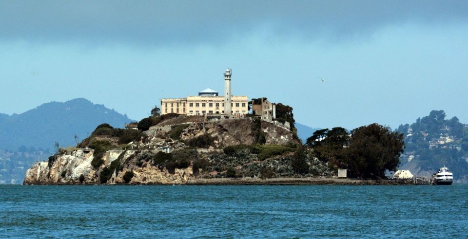 San Francisco: Alcatraz Island & All-Day Bike Adventure - Meeting Point