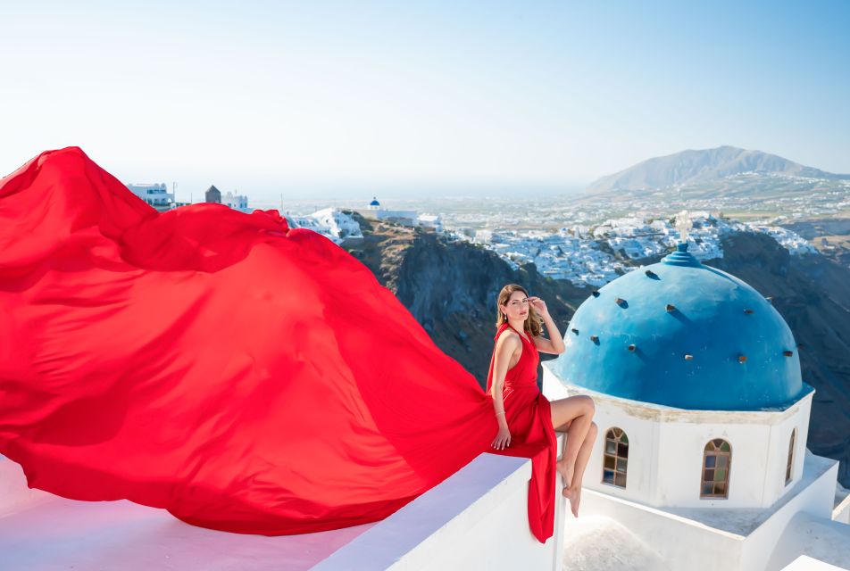 Santorini: Proffessional Flying Dress Photoshoot - Provider: Art And Memories