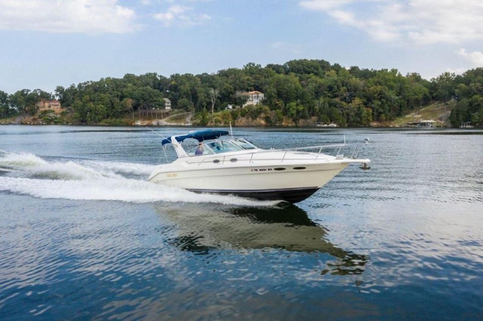 Sea Ray 330 With Captain for 10 People! - Boat Features