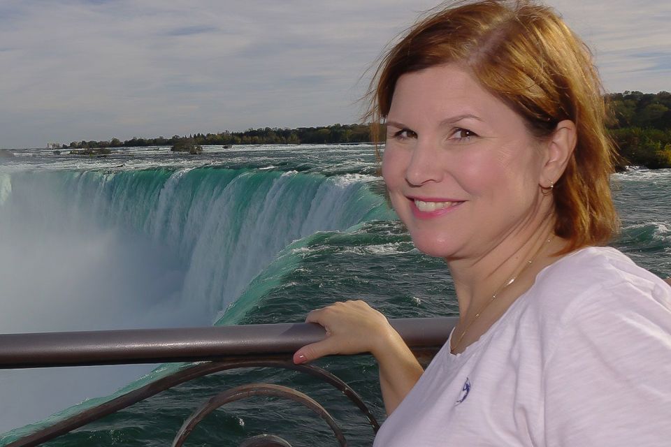 Toronto: Luxury Small-Group Niagara Falls Day Trip - Booking Information