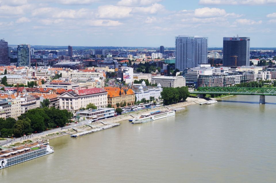 Vienna: Bratislava Half-Day Private Tour - Tour Description