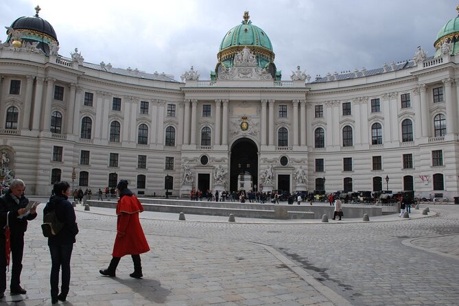 Vienna Private Walking Tour Including State Opera - Expert Tour Guide