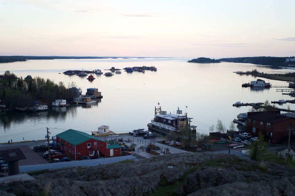 Yellowknife Bay: Guided Canoe and Kayak Tour - Activity Description