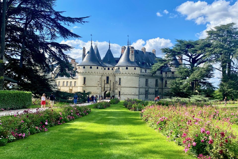 3-Day Private Loire Castles Trip 2 Wine Tastings by Mercedes - Private Group Transportation Details