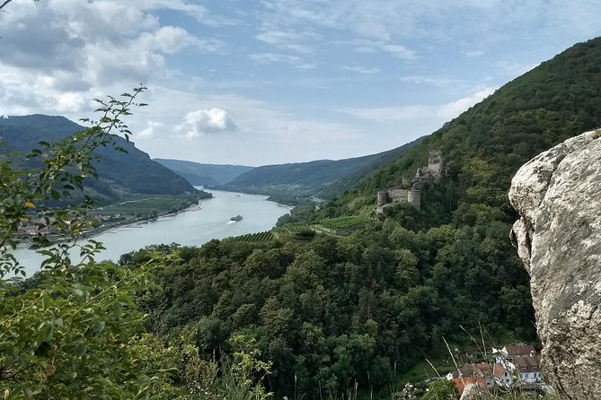 3-Hour Private Hiking Tour to Historic Places Around Spitz in Wachau Valley - Pricing and Reviews