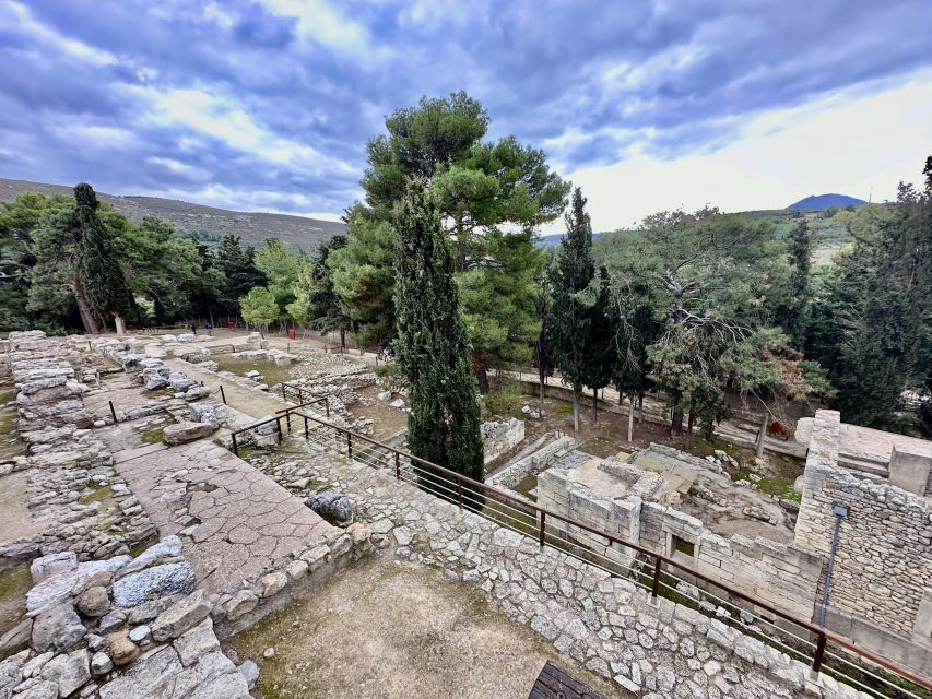 All Year Tour to Knossos Palace & Heraklion - Itinerary Details